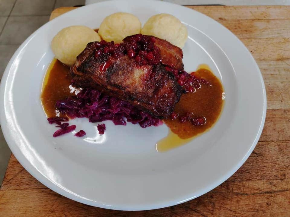 Penzion PUTIM Písek Esterno foto